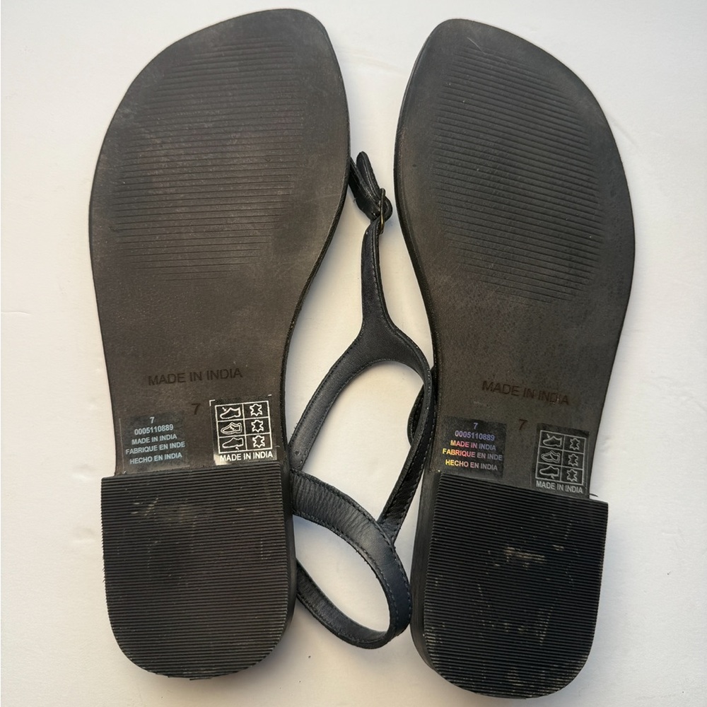 Free People Alina Leather Classic Thong Sandals Minimalist Strappy Black Size 7 - Picture 5 of 6